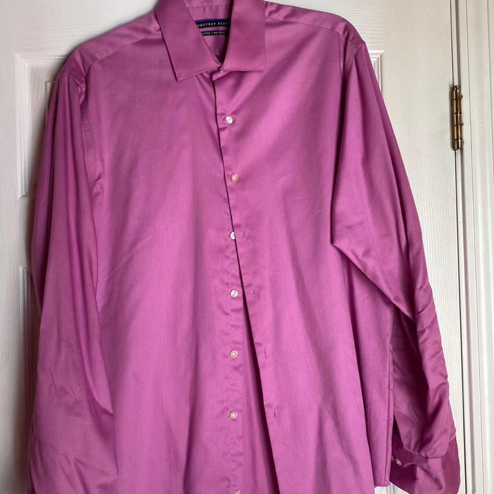 Geoffrey Beene Fitted No iron